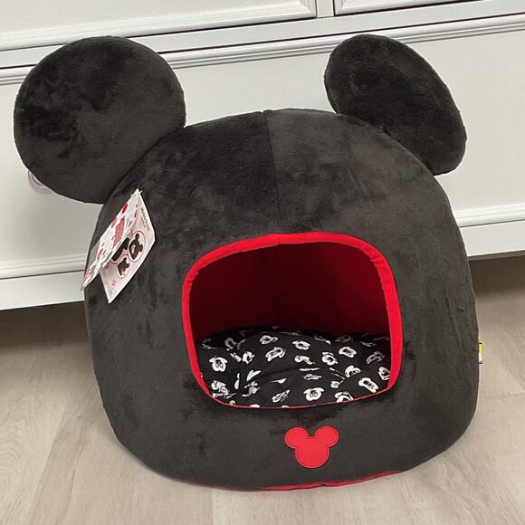 Disney Mickey Mouse Dome Pet Bed New With Tags DISCONTINUED - Picture 1 of 13